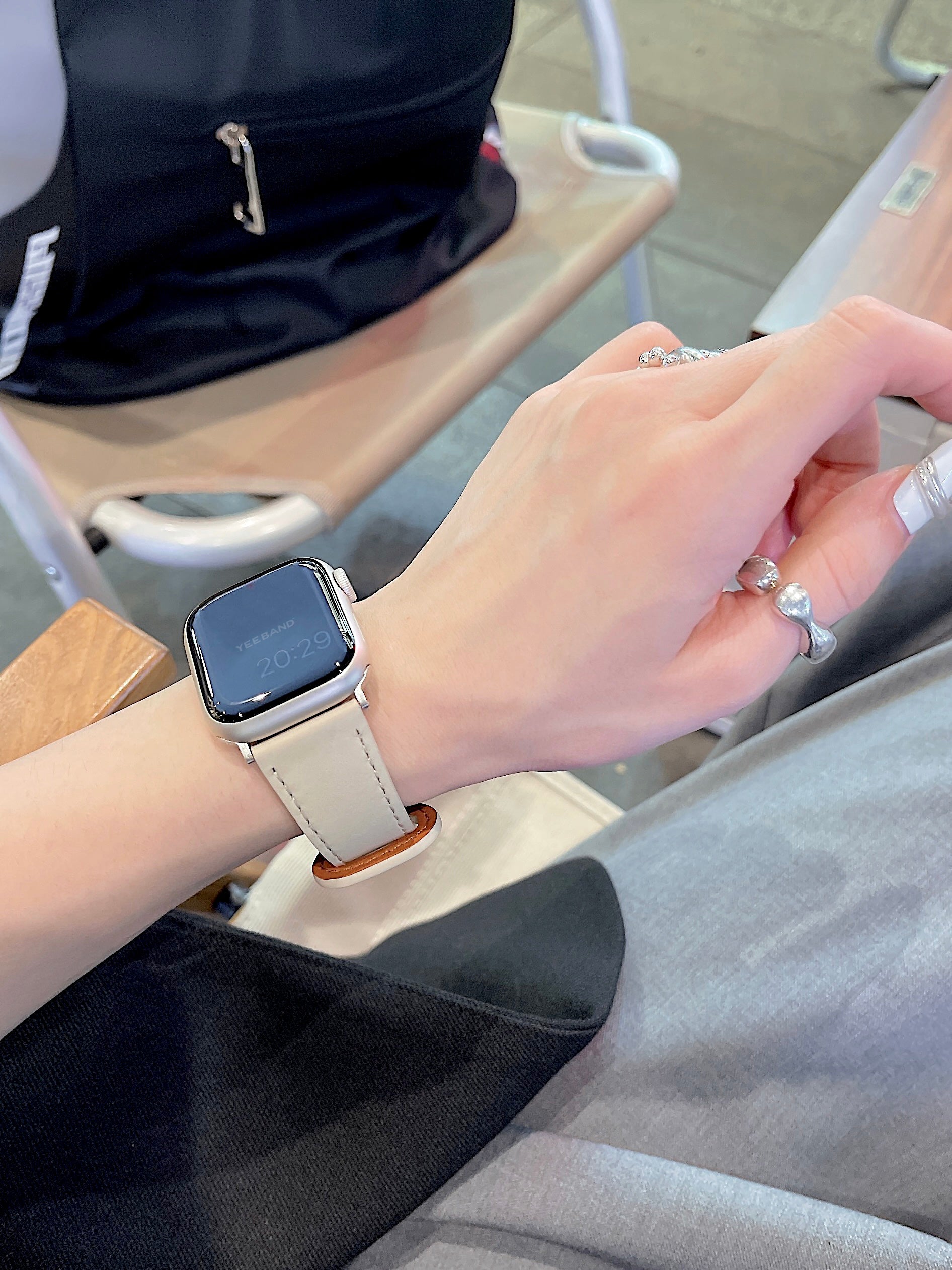 Genuine Leather Pacifier Buckle Leather Strap for Applewatch