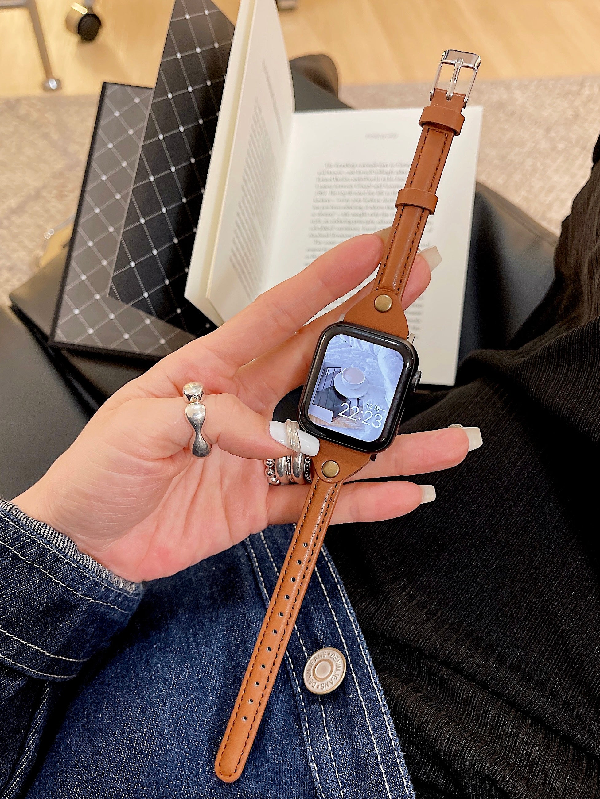 Single studded small waist premium leather watch band for Apple Watch