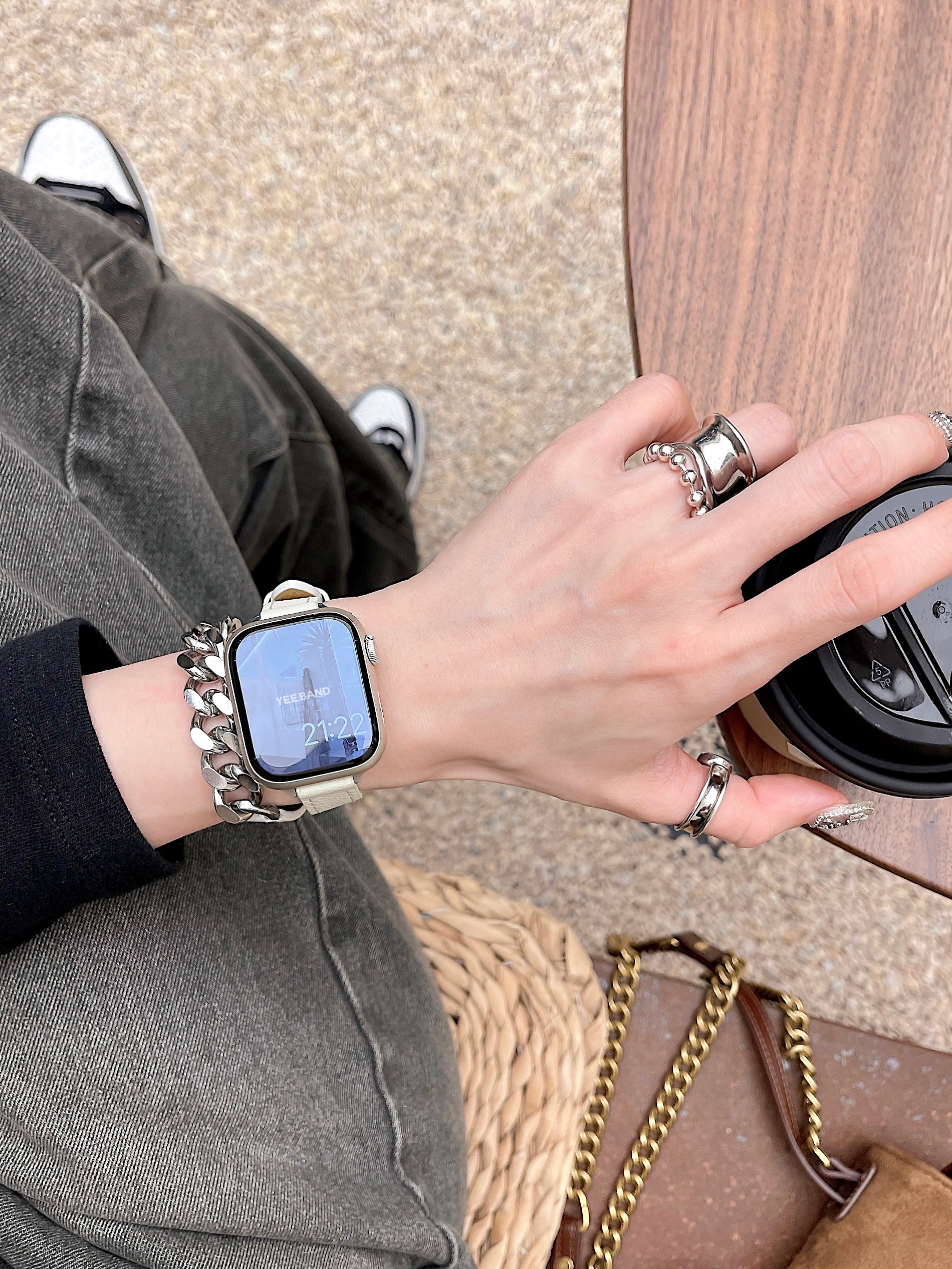 Double Loop Chain Band