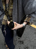 Stainless steel bracelet for men and women in a neutral style