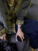 Stainless steel bracelet for men and women in a neutral style