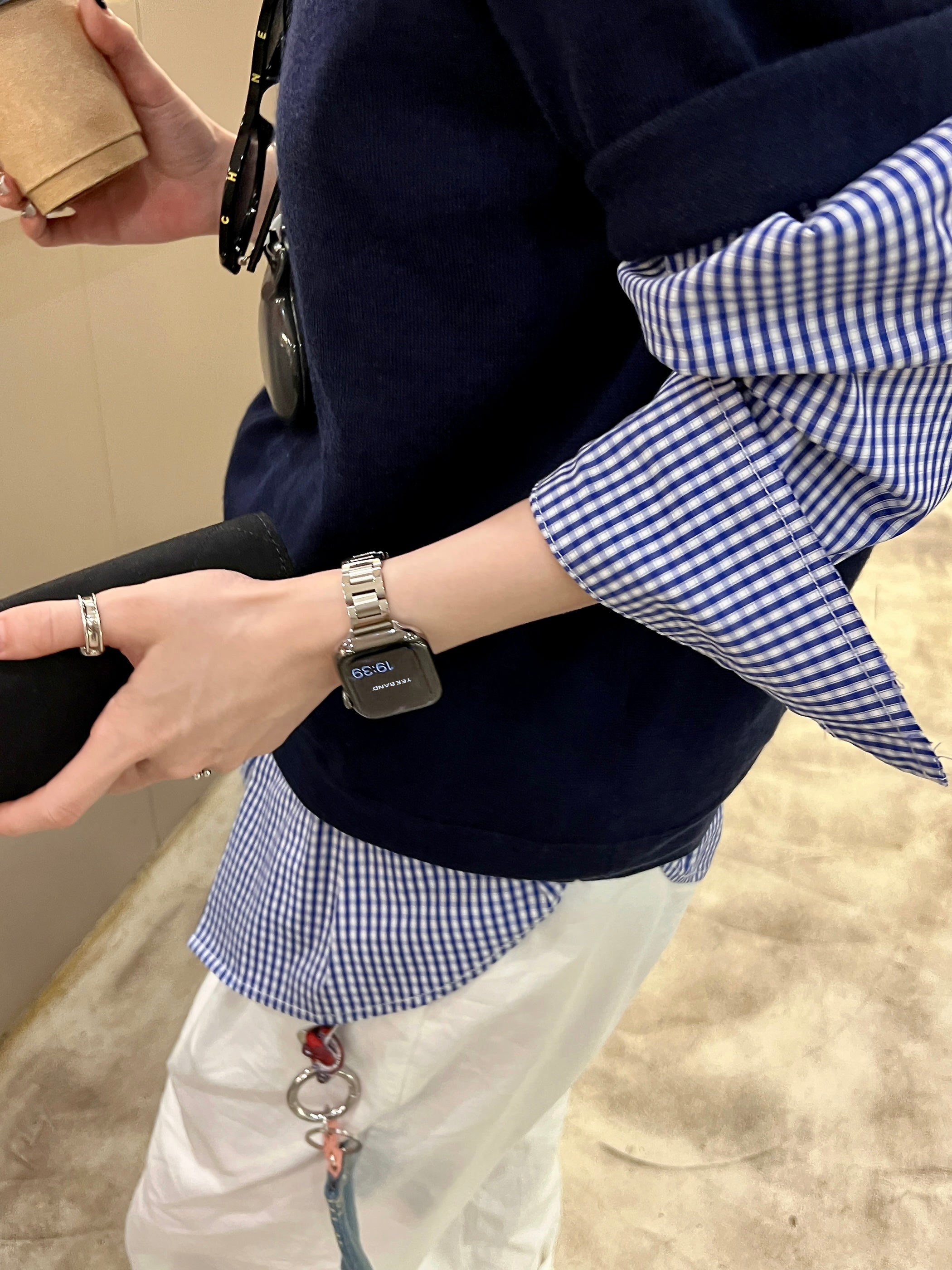 Classic design metallic stainless steel bracelet