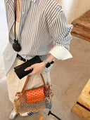 Three-dimensional beads beautifully decorated bracelet strap