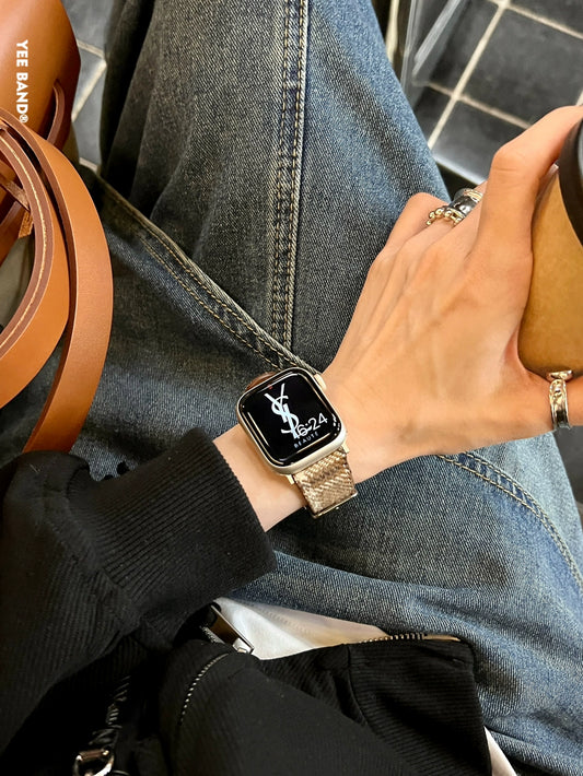 Autumn and Winter Woolen Check Strap Premium Sense is applicable to AppleWatch